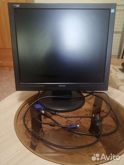 Монитор Philips