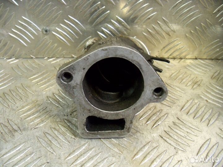 Дроссельная заслонка VW B5 (2.5 TDI AFB)