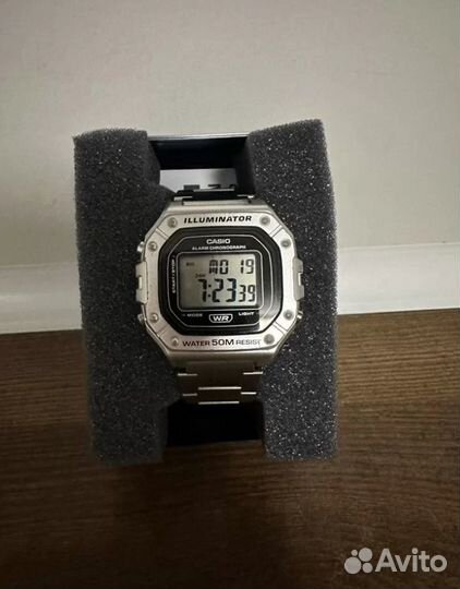 Часы casio