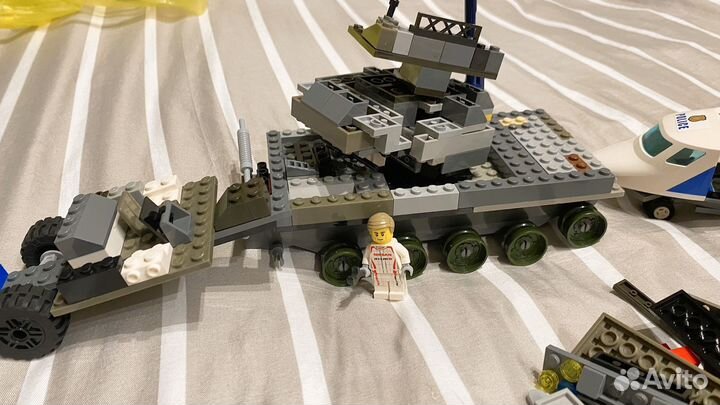 Конструктор лего