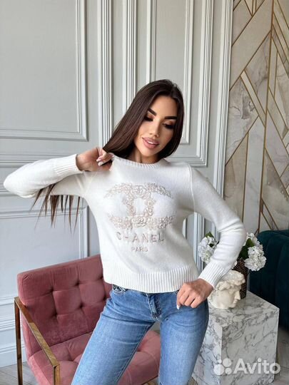 Свитер Chanel