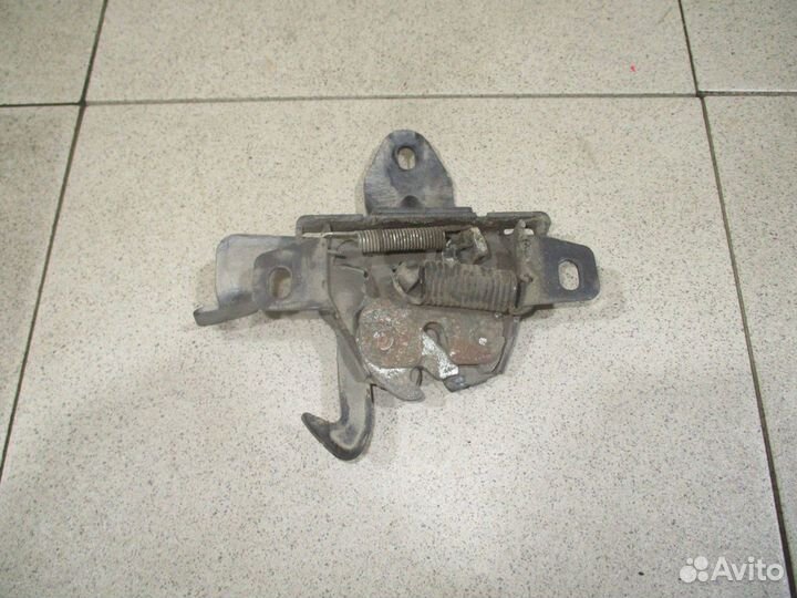 Замок капота Chevrolet Captiva (C100)