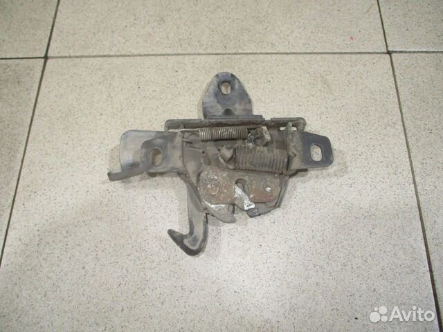 Замок капота Chevrolet Captiva (C100)