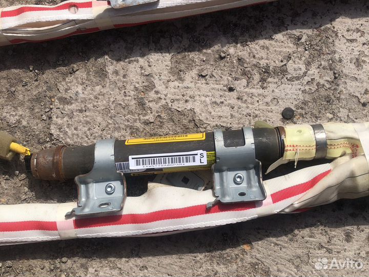 Шторки безопасности на RAV 4