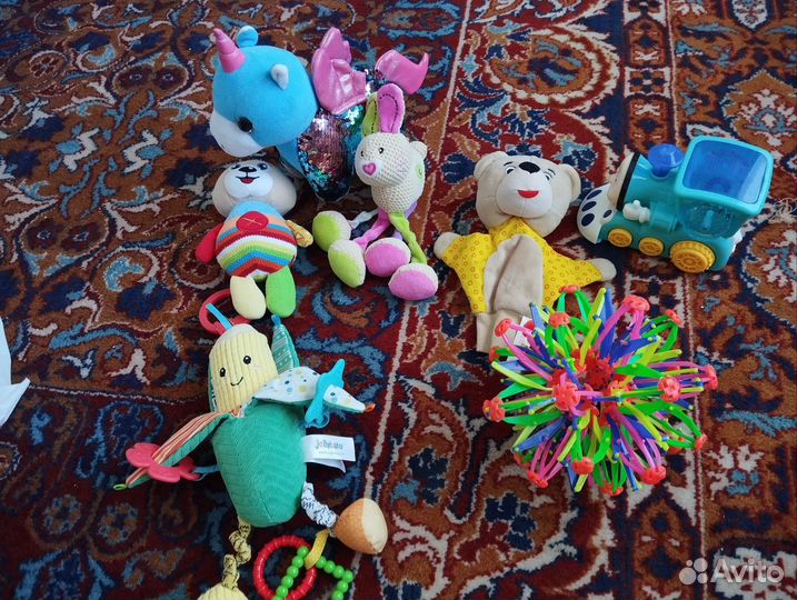 Подвески погремушки дуга, игрушки