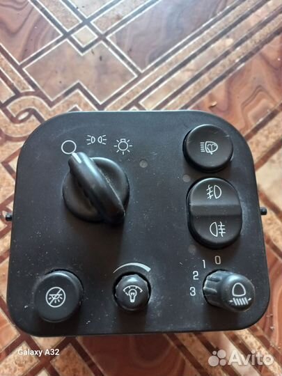 Переключатель света фар Chevrolet Trail Blazer