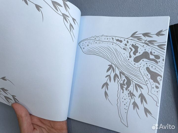 Новый блокнот скетчбук с китами