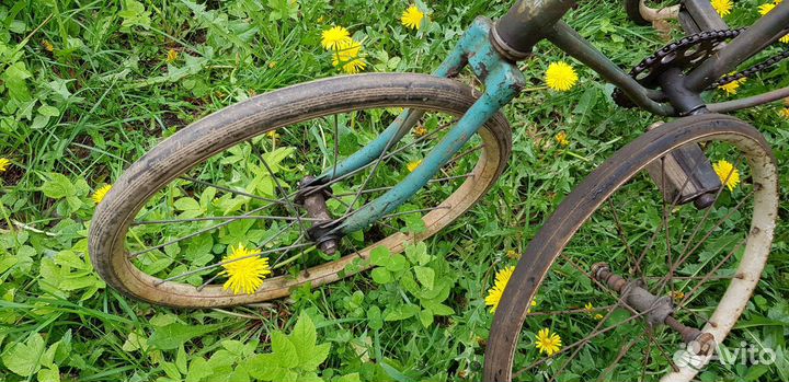 Трехколесный детский велосипед раритетный