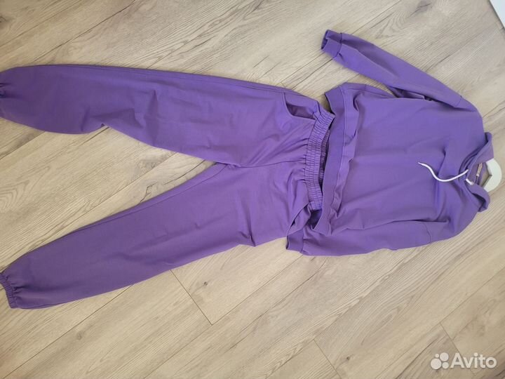 Спортивный костюм женский 46