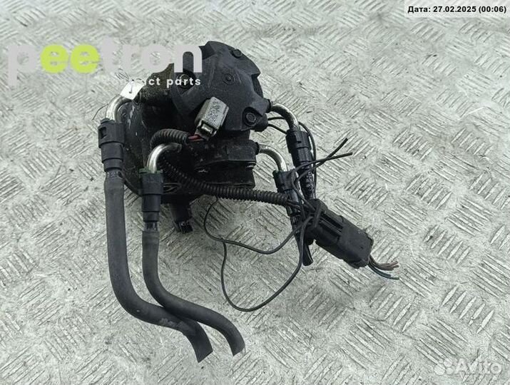 Б/У Б/У Корпус топливного фильтра 04880429AF