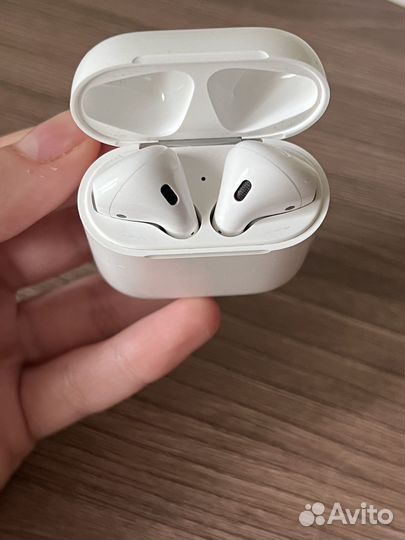Airpods