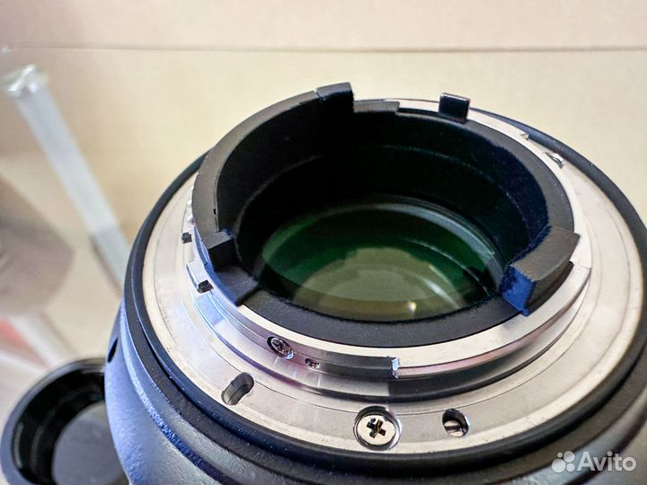 Обьектив Nikon 105mm f/2.8G IF-ED AF-S VR Micro F