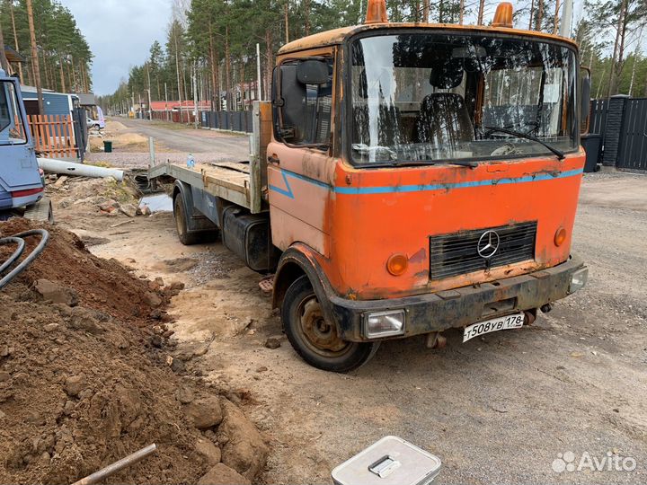 Mercedes-Benz 809, 1980