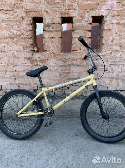 Трюковой велосипед bmx