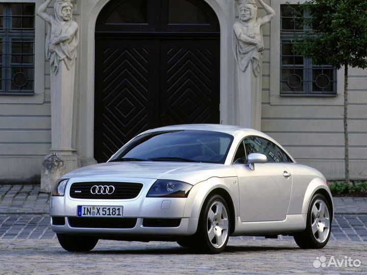 Стекло лобовое audi TT