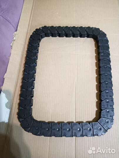 Гусеница кабель канал гибкий