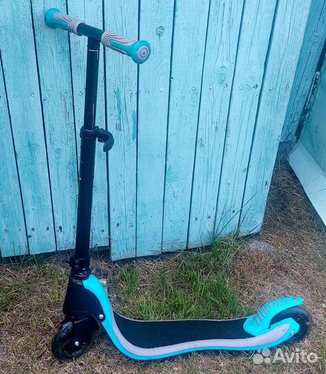 Самокат Kreiss, Беговел Trix, Каталка Fisher-Price