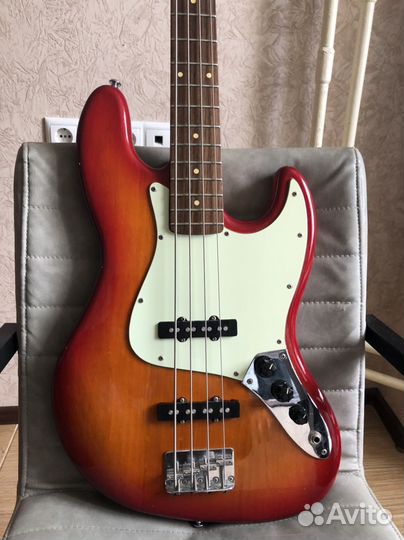 Grass Roots JB Jazz Bass лучший в серии