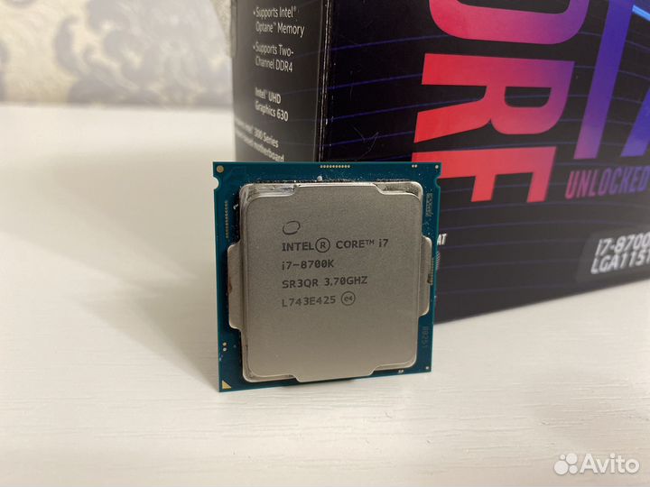 Процессор Intel Core i7-8700k 3.7Ghz lga1151v2