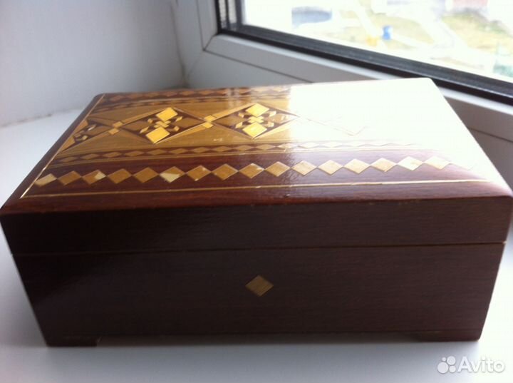 Деревянные шкатулки и лоток, Стопки хохлома