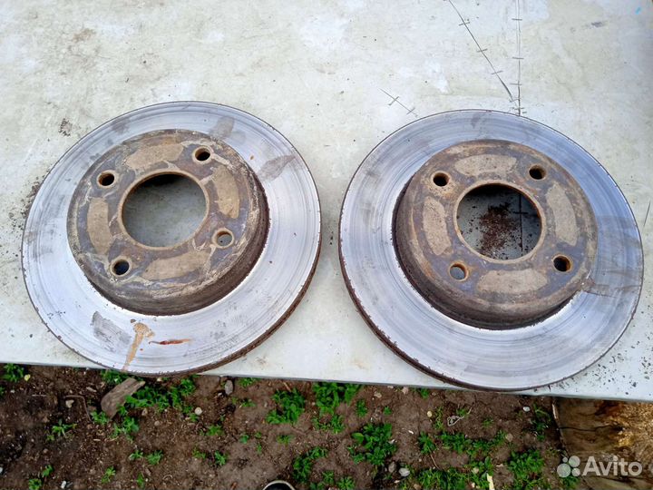 Тормозные диски Ниссан Альмера н 16