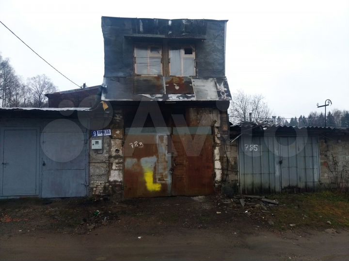Гараж, > 30 м²