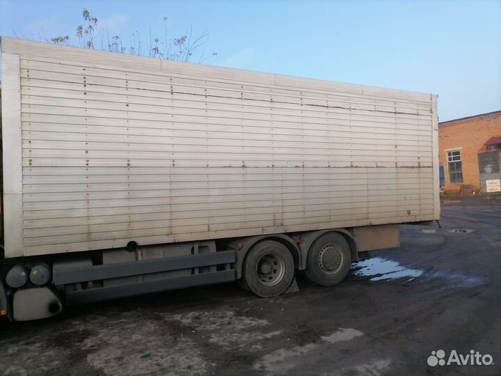 Грузовой фургон