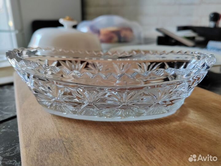 Ваза хрустальная