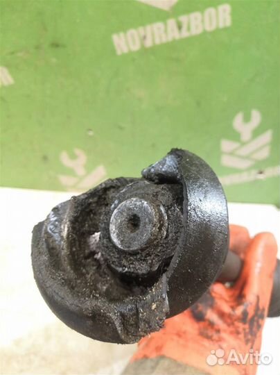 Полуось передняя левая Фольксваген Гольф 3 Венто