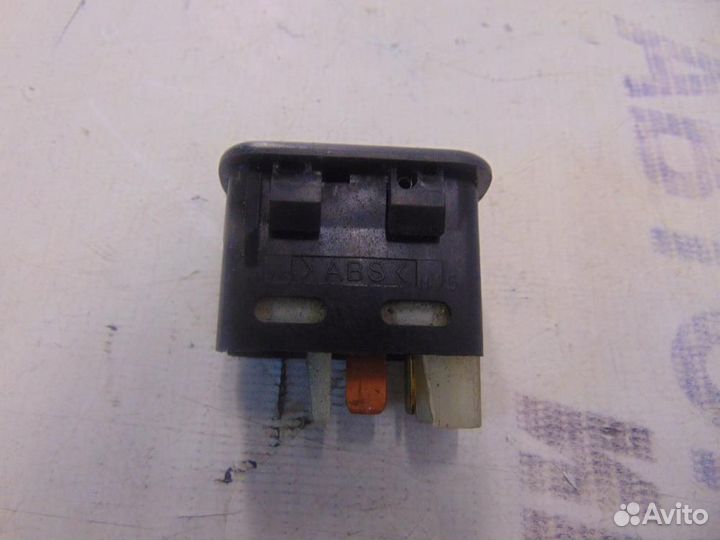 Кнопка блокировки дифференциала для Toyota Cami 1