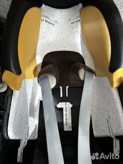 Автодюлька maxi cosi pebble plus с базой isofix