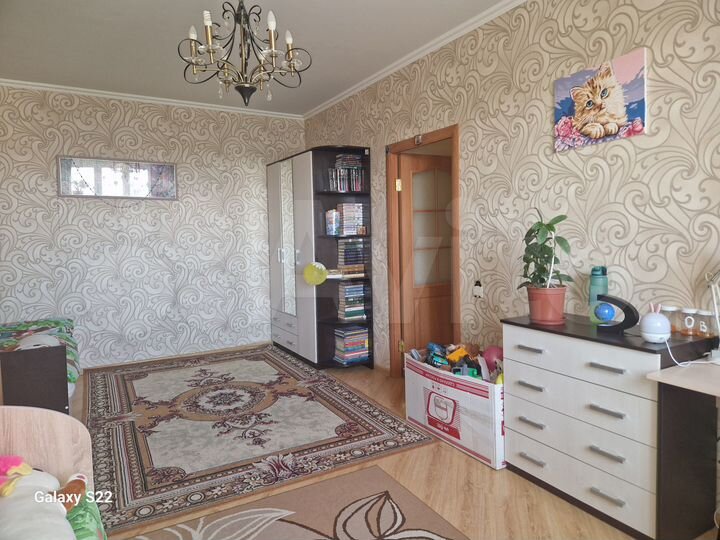 2-к. квартира, 65 м², 10/12 эт.