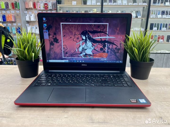Ноутбук Dell i3-6/ 8Gb/ Radeon 2Gb/SSD