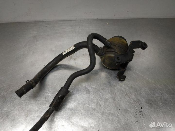 Бачок гур Toyota Mark 2 GX100 1GFE 1996-2000