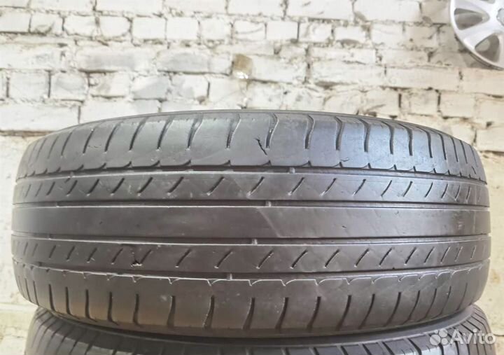 Michelin Latitude Tour HP 225/65 R17 102H