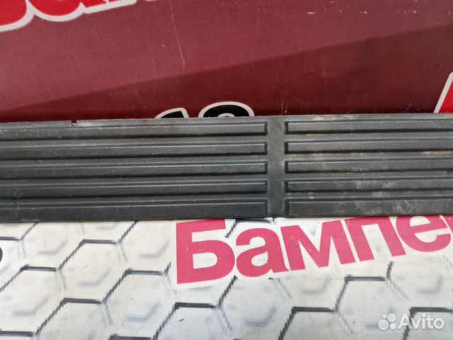 Накладка на подножку правый Toyota Land Cruiser