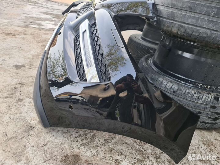 Передний бампер Mercedes GL166