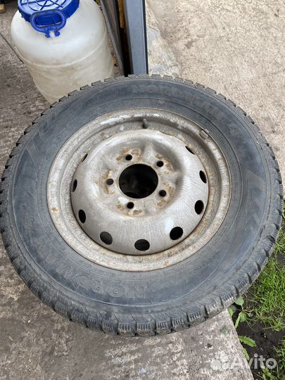 Nordman Nordman 4 215/65 R16 19V