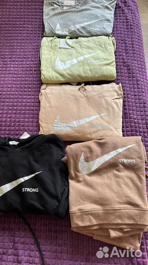 Спортивный костюм женский