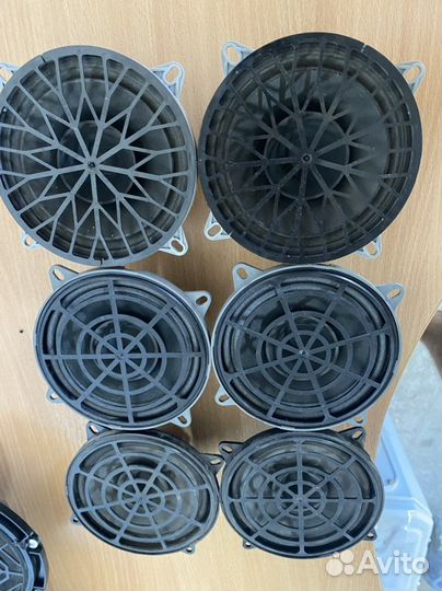 Динамик peugeot 308 разные