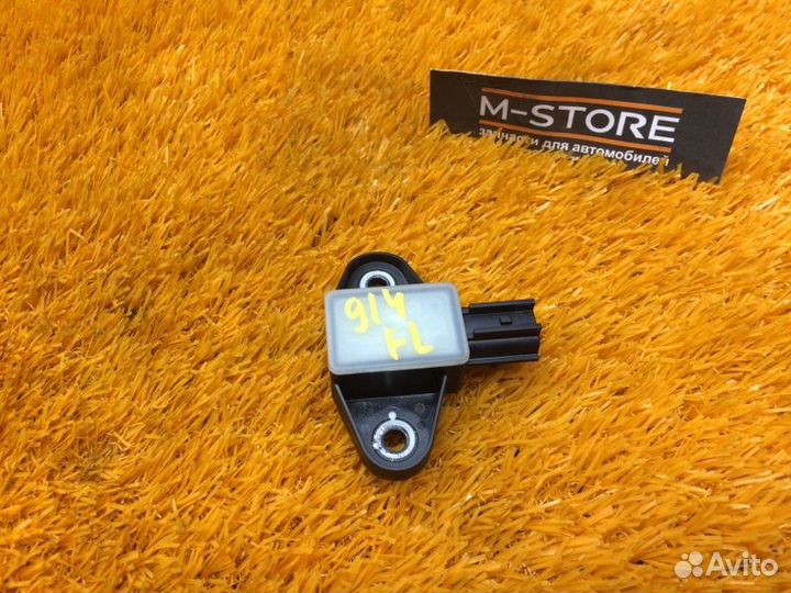 Датчик airbag (удара) передний левый Volkswagen