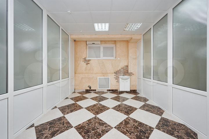 Торговая площадь, 106 м²