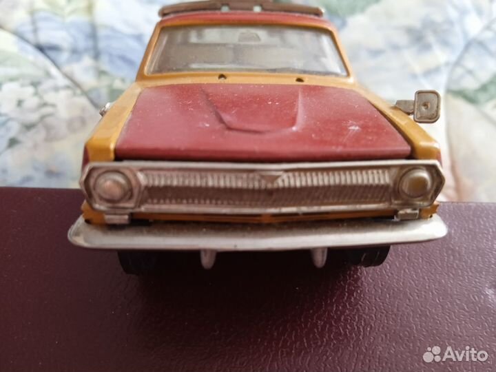 Машинка Волга газ 2402 Аэрофлот СССР