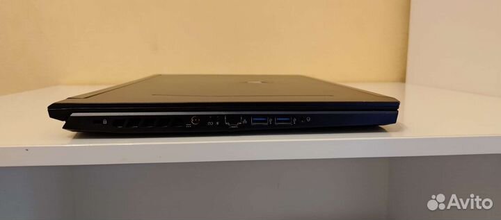 Asus predator helios 300