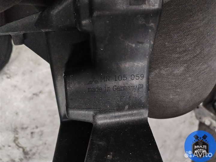 Крепление фары левой mitsubishi Colt - 2012