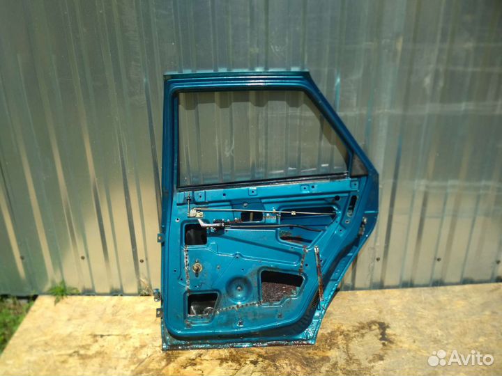 Дверь ваз 2110 задняя правая