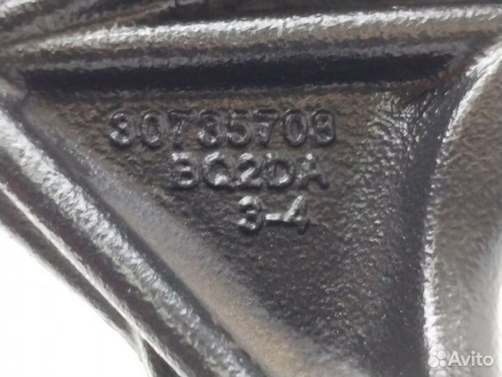 Кронштейн двигателя Volvo Xc90 2.4D 2006