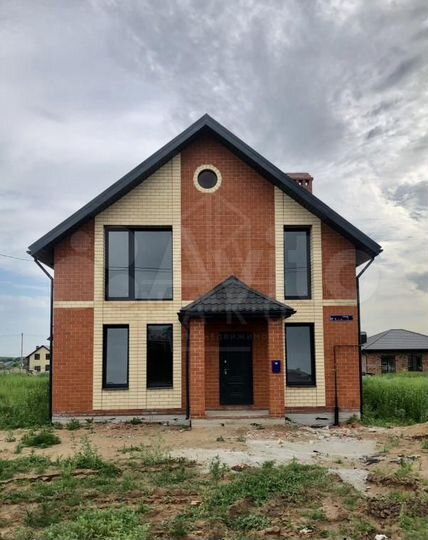 Дом 156 м² на участке 8 сот.