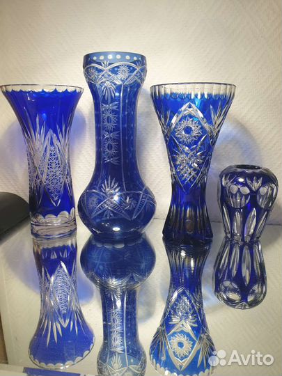 Вазы. Кобальтовый цветной хрусталь. Германия