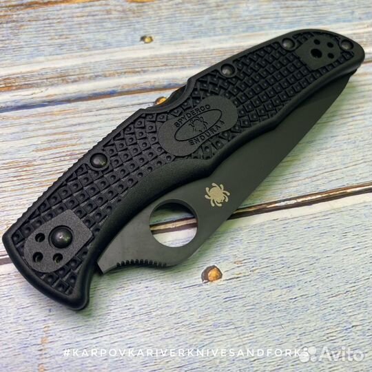 Spyderco Endura 4 Part. Serrated Black, Japan